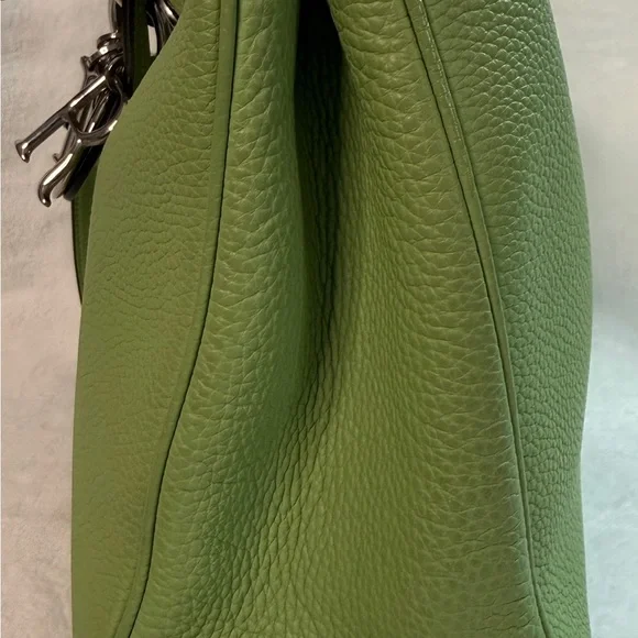 Dior Green Pebbled Leather Medium Issime Shopper Tote with Detachable Pouch - Picture 3 of 10
